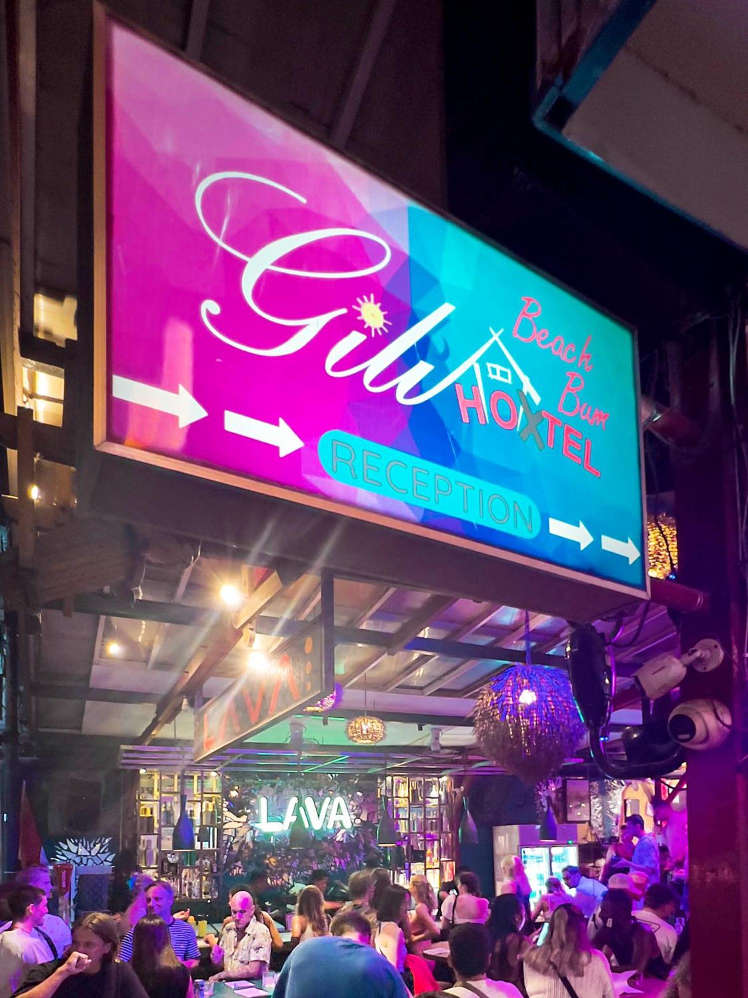 Gili Beach Bum Hostel Gili Trawangan Luaran gambar