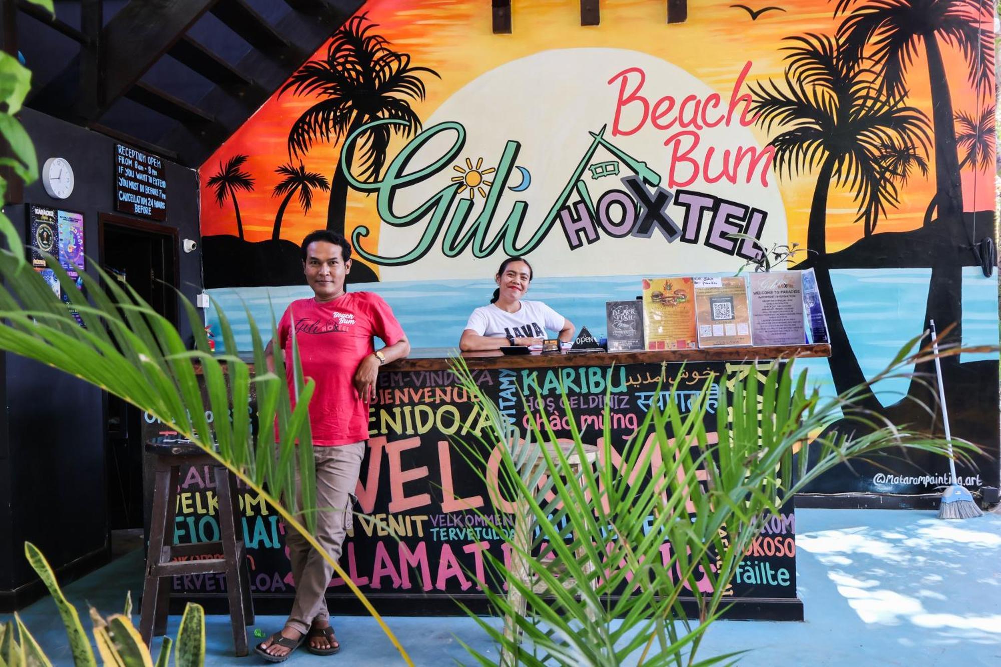 Gili Beach Bum Hostel Gili Trawangan Luaran gambar